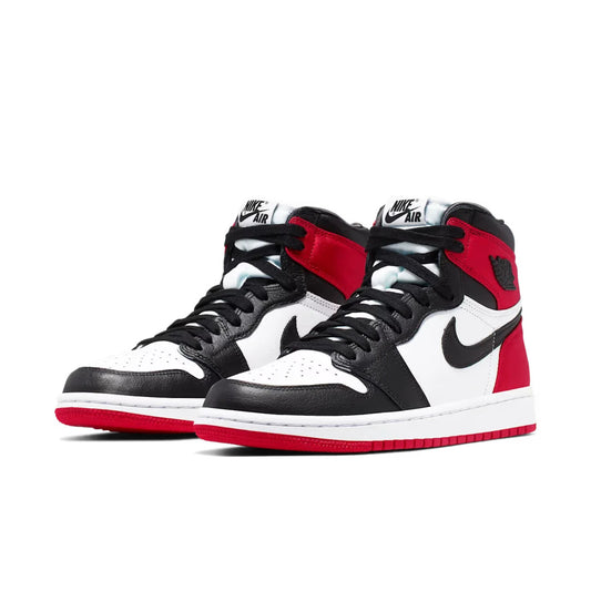 Air Jordan Wmns Air Jordan 1 Mid 'Black Toe'